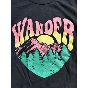 Pretty Rebel Wander Graphic Crop T-Shirt Retro Sunset Mountain Tee Womens Medium